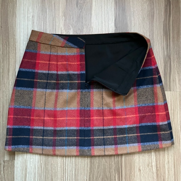 Harlowe & Graham Red and Brown Plaid Mini Skirt - Picture 3 of 6